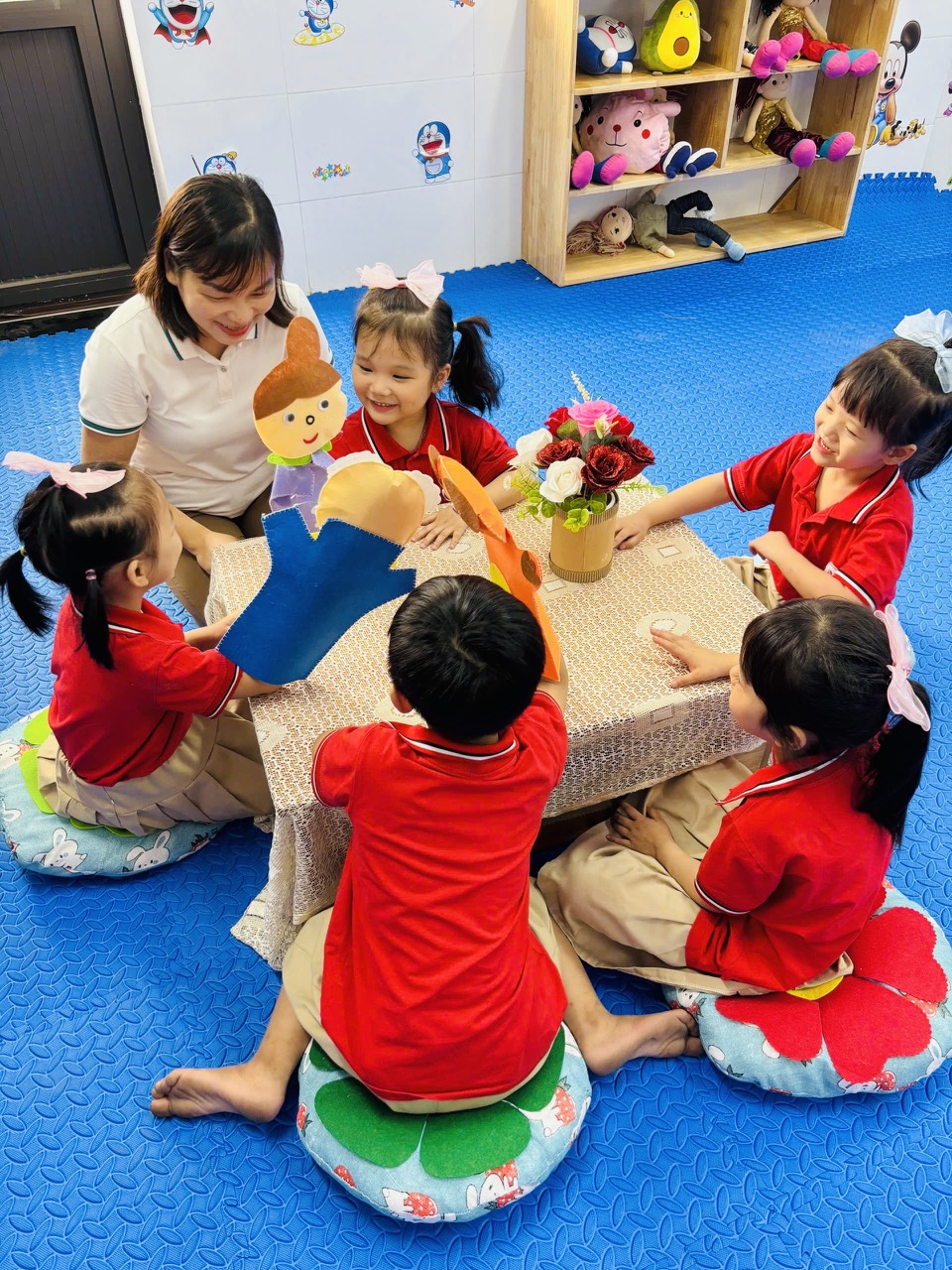 Bài viết Gương điển hình tiên tiến “Người tốt, việc tốt”: Cô giáo Phạm Thị Dung - "Người giáo viên tâm huyết và sáng tạo"